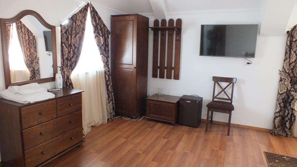 Hanul Cocosul Vitanesti Exterior foto
